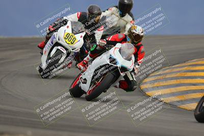 media/Jan-14-2023-SoCal Trackdays (Sat) [[497694156f]]/Turn 12 (120pm)/